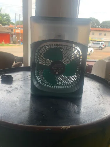 Ventilador portátil e umidificador
