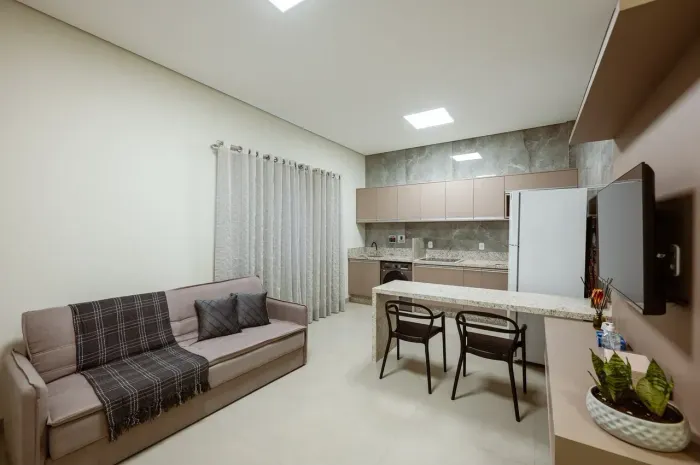 Apartamento mobiliado para locação no Centro