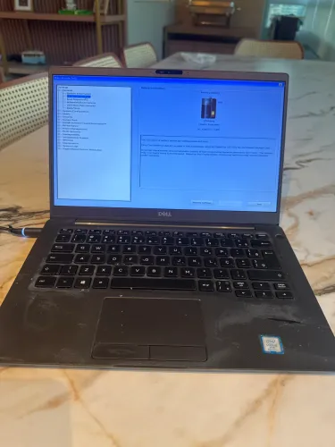 Dell Latitude 7400 - Intel Core i5 | 16 GB RAM | SSD 256 GB | Bateria Excelente