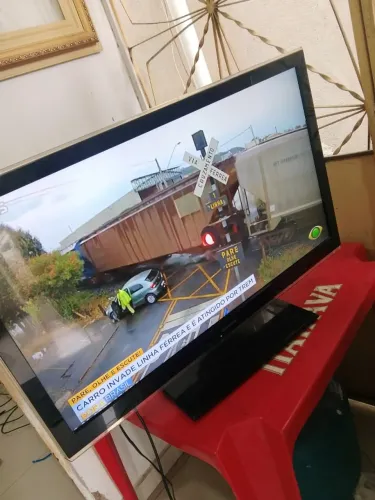 Tv 32" LED