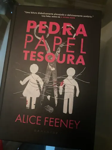 Livro pedra papel tesoura Darkside Books