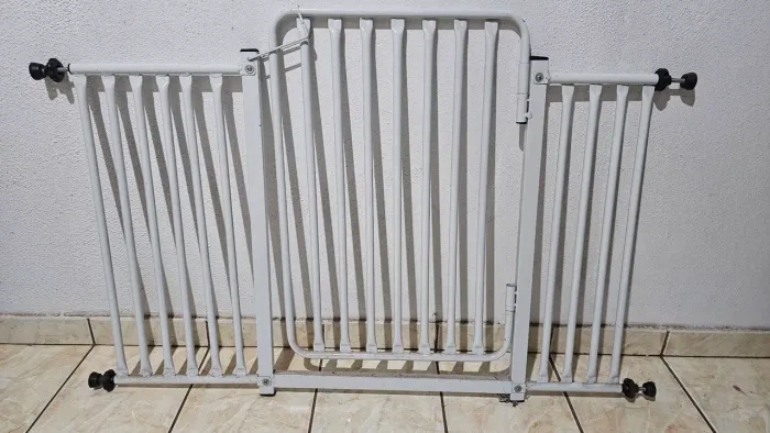 Portão Grade de Proteção Bebê e Pet - 120x75cm com Extensor
