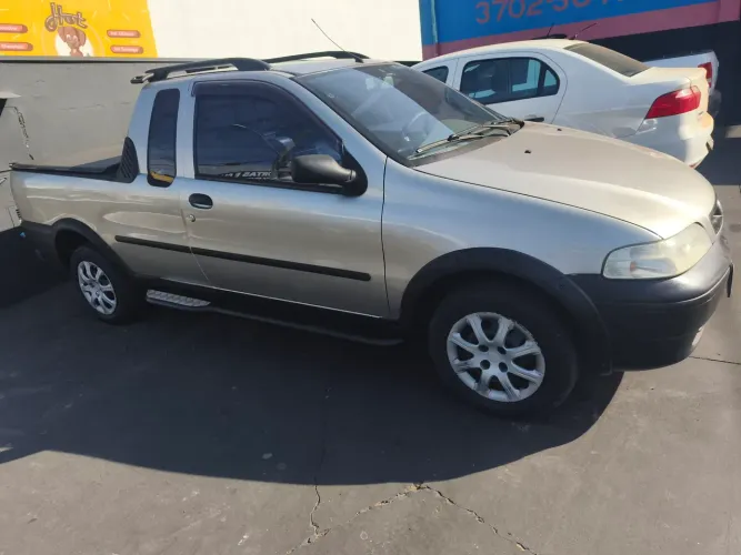 Fiat Strada 1.3 MPI Fire 8V 67cv CE 2003