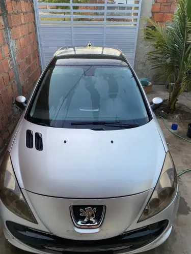 Peugeot 207 Sedan Passion XS 1.6 Flex 16V 4P AUT 2010