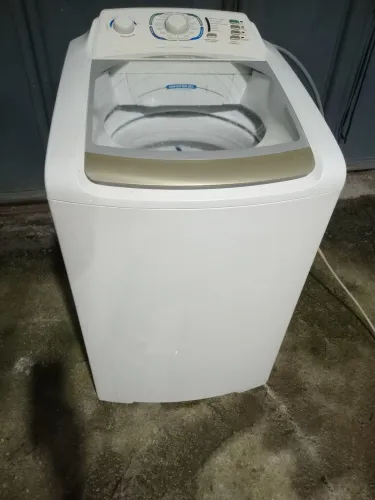Máquina Electrolux 10kg super conservada