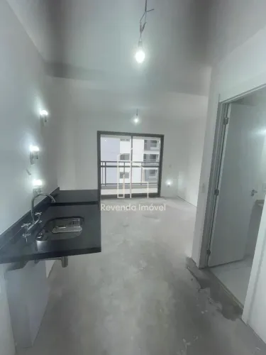 Apartamento à venda em Santo Amaro, São Paulo-SP: 1 quarto, 1 banheiro e 27,73 m² de área.