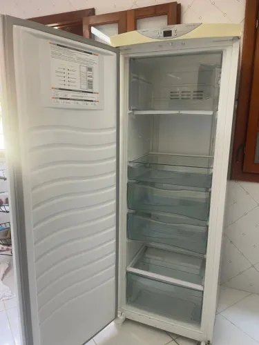 Vendo freezer
