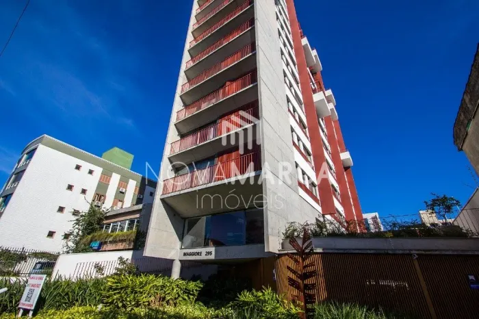 Apartamento 1 dormitório, 1 vaga, bairro Menino Deus