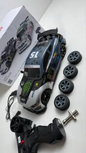 Carro 4x4 de Drift controle remoto 