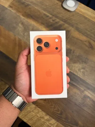 IPHONE 17 PRO 256 LACRADO