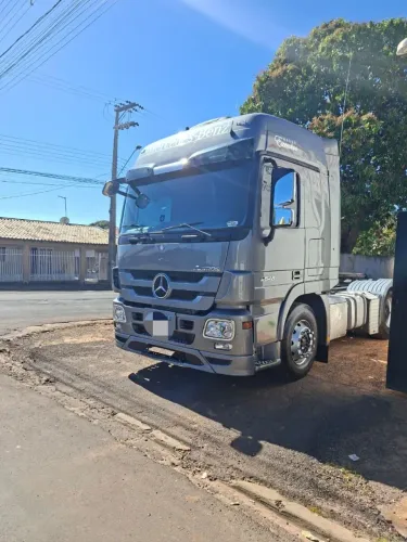 Mercedes benz actros 2546 6x2