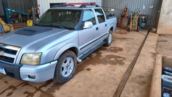 Chevrolet S10 P-up Tornado 2.8 TDI 4x2/4x4 CD Dies 2009