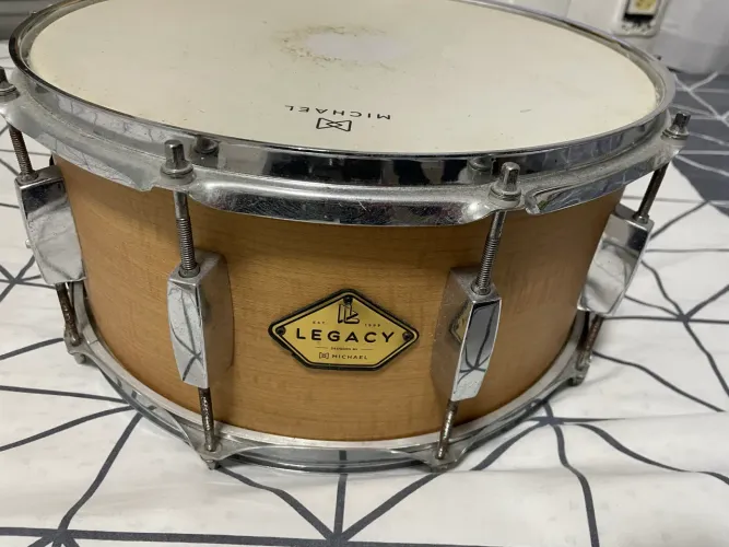 Caixa Michael Legacy 14x7 birch