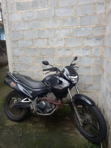 Honda NX4 Falcon 400 2007 / *