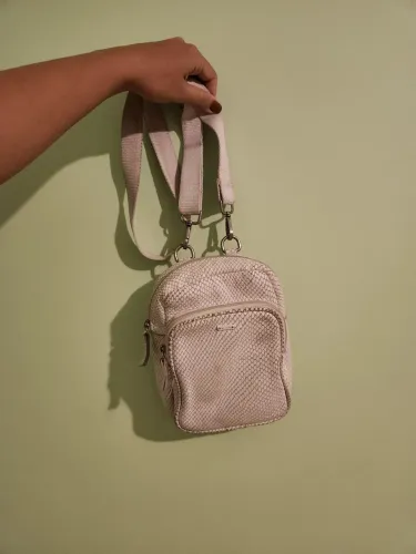 Bolsa de couro via mia branca