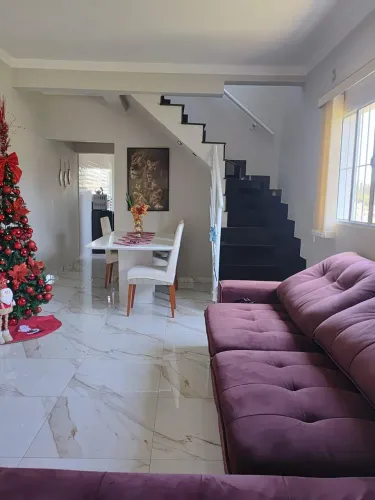 Casa à venda em Santana de Parnaíba, Jardim Rancho Alegre, com 4 quartos, com 300 m²