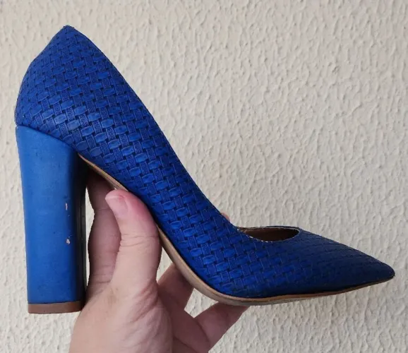 sandália salto alto azul tamanho 35