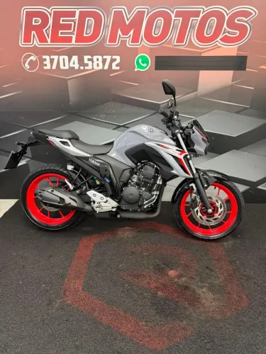 FZ25 250 FAZER CONNECTED