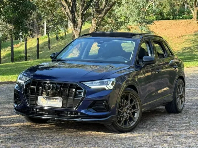 Audi Q3 Perf. Black 2.0 TFSI Tiptr. Quattro 2023