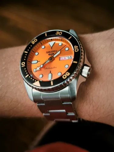 Seiko 5 sports reduced