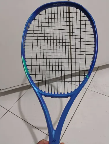 Yonex ezone 98