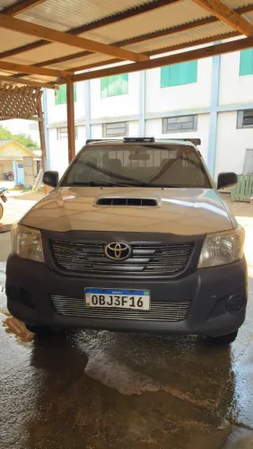 Toyota Hilux CS D4-d 4X4 3.0 TDI Dies. Mec. 2014