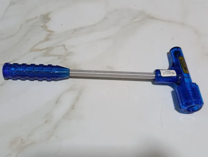 MARTELO DE INÉRCIA FRANKFORD perfeito para desmontar cartuchos. Acompanha 3 anéis.