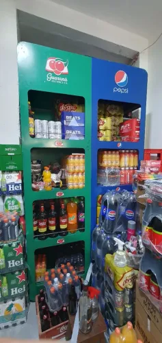 expositor de bebidas e refrigerantes