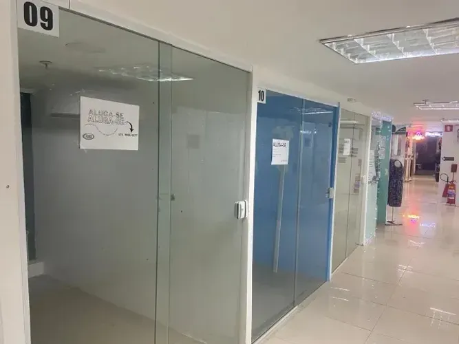 Alugue loja(Box)Juntinho á Praça Saenz Pena.
