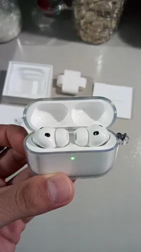 Desapegando fones apple novo ,Original e com garantia.