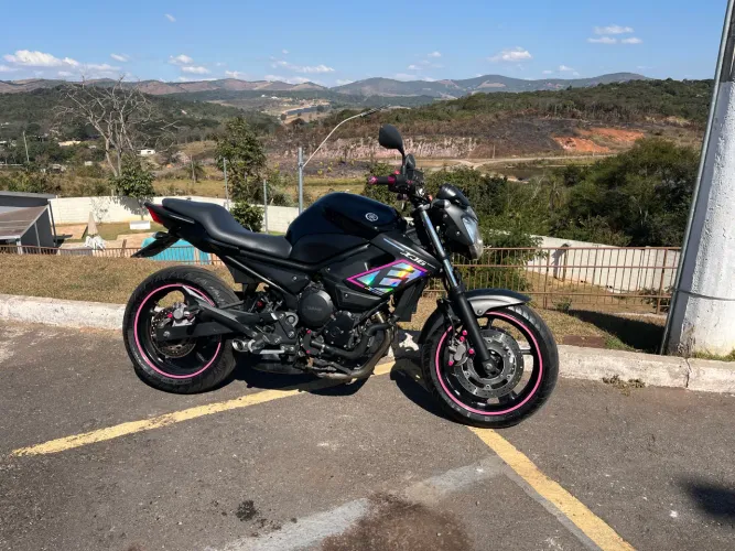XJ 6 2013