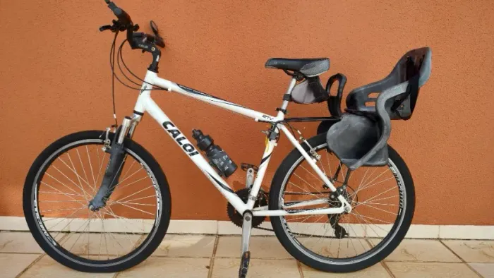 Cadeirinha Traseira Infantil Kalf Flex com Bagageiro Aro 26-29 Suporta 22kg