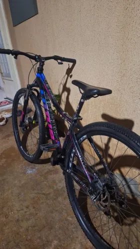 Vendo bicicleta lotus aro 29
