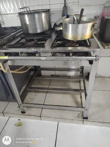 Fogão Industrial de Aço Inox(INOX 430) 4 BOCAS