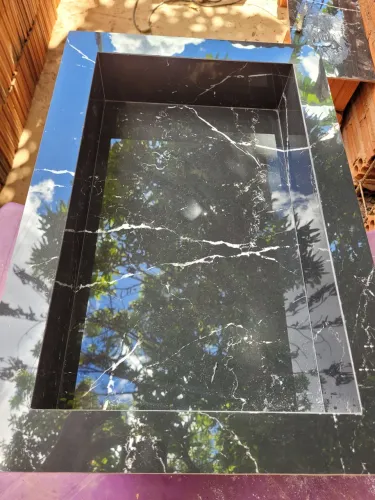 Nicho feito com porcelanato 