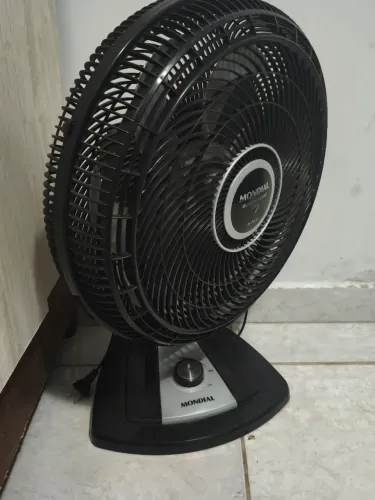 Ventilador funcionando perfeitamente 100 reais