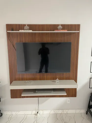 Vende-se painel para televisão 