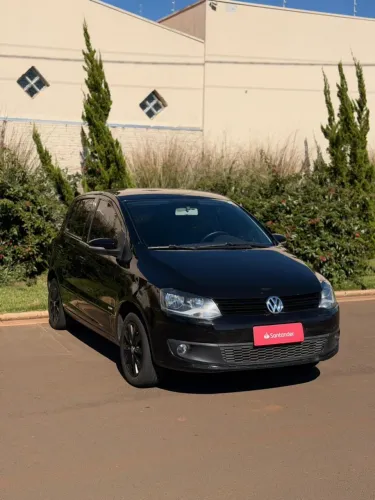 Volkswagen Fox 1.6 MI Total Flex 8V 5P 2013