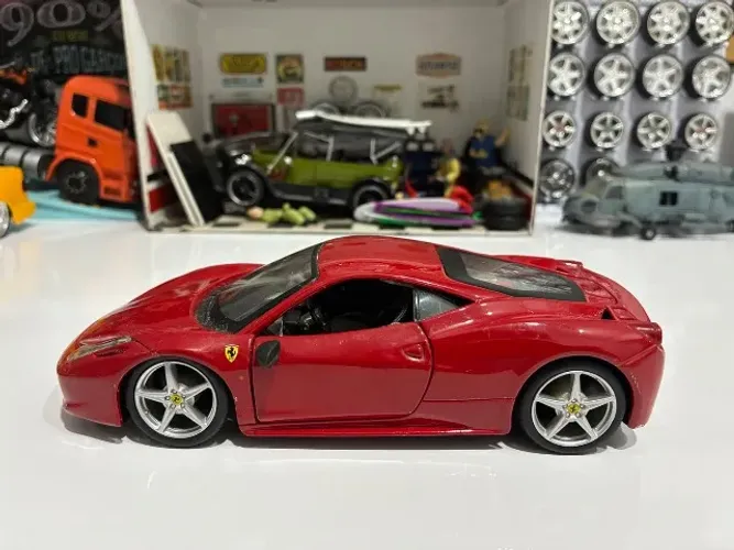 Miniatura Ferrari 458