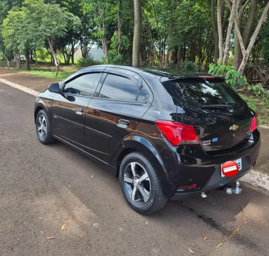 Chevrolet Onix Hatch LTZ 1.4 8V Flex Mec. 4P 2018