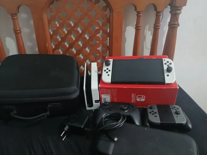 Nintendo Switch Oled Desbloqueado