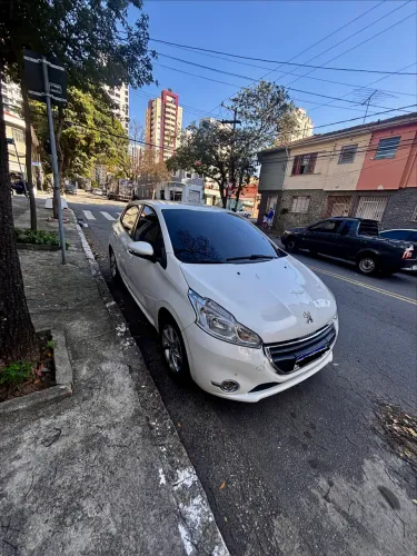 Peugeot 208 Active/active Pack 1.5 Flex 8V 5P 2014