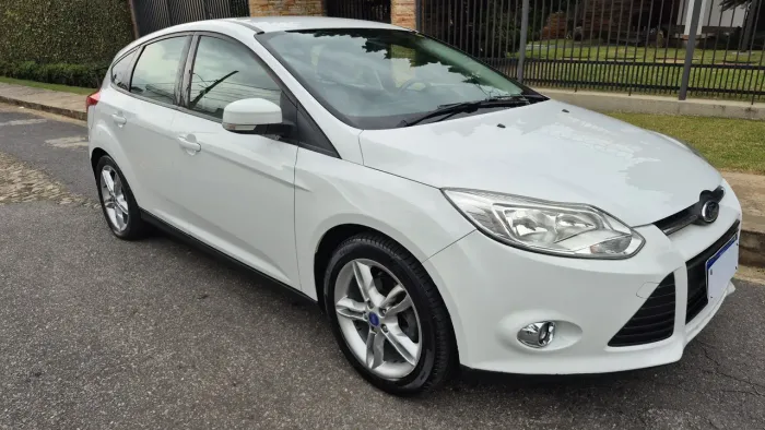 Ford Focus 2.0 16v/se/se Plus Flex 5P Aut. 2015