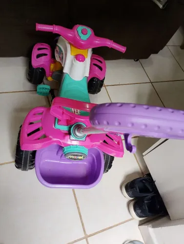 Quadriciclo infantil Magical