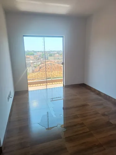 Alugo apartamento