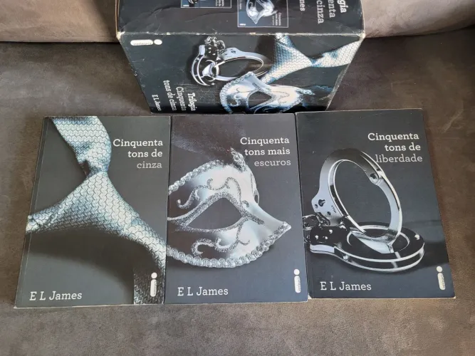 Livros Box Cinquenta Tons de Cinza 