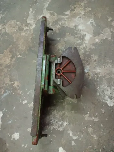 Mesa para fresadora tipo deckel