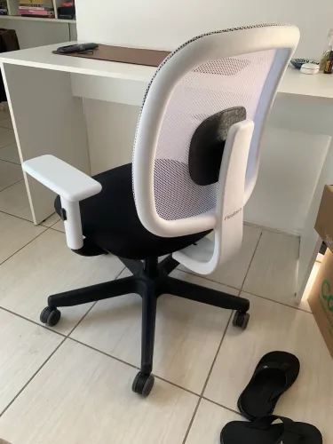 Cadeira de Escritório Flexform Dot Preta e Branca