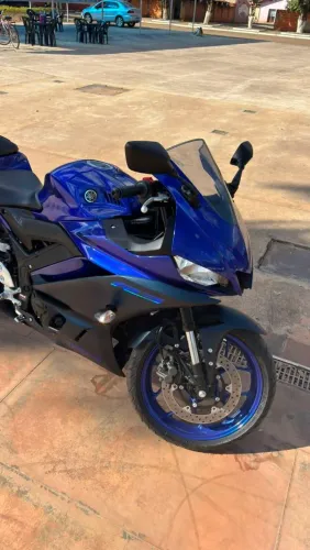 Yamaha YZF R3 Racing Blue 2024