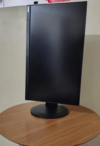 Monitor ThinkVision 24"